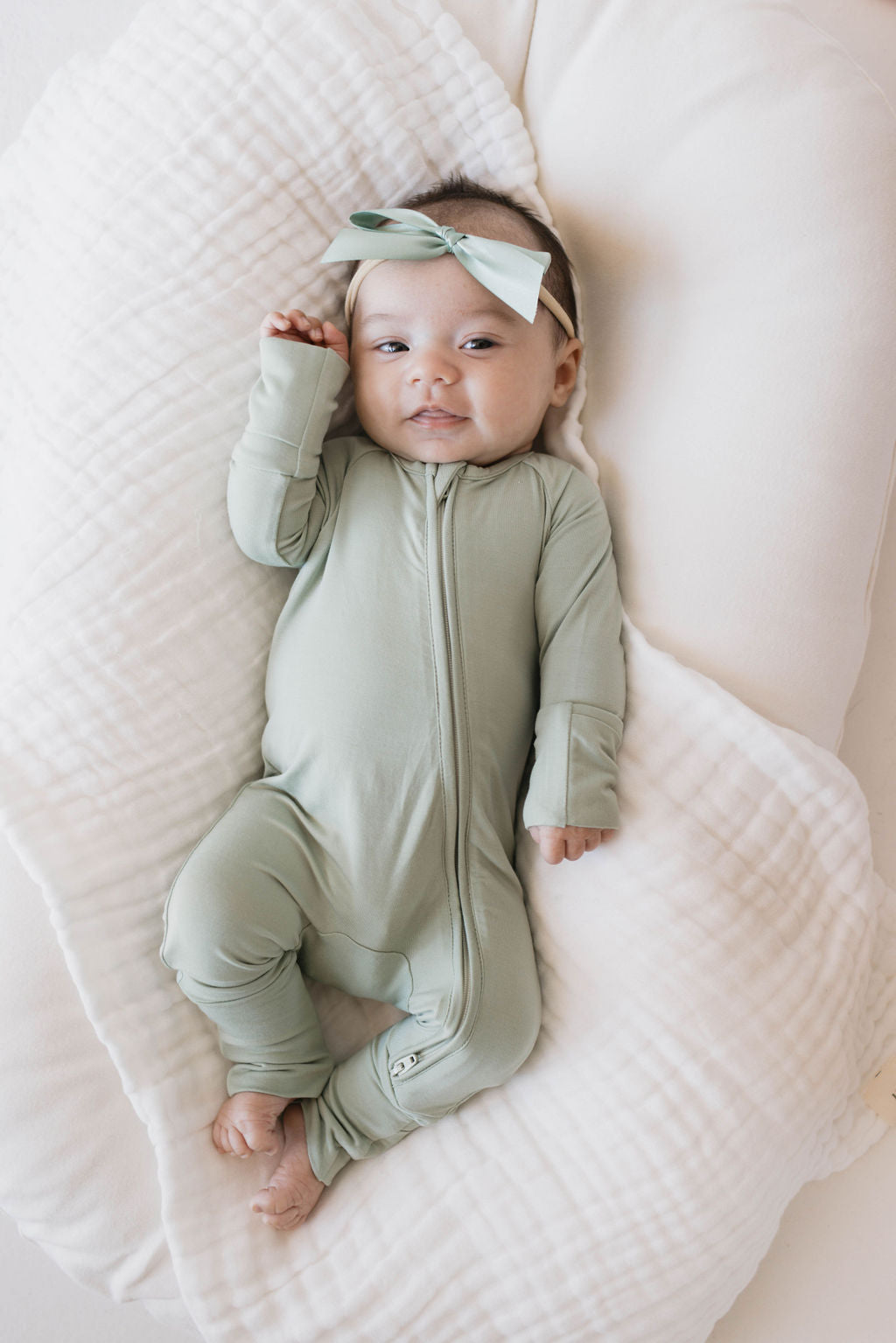 Bamboo Zip Pajamas | Pistachio | ff club