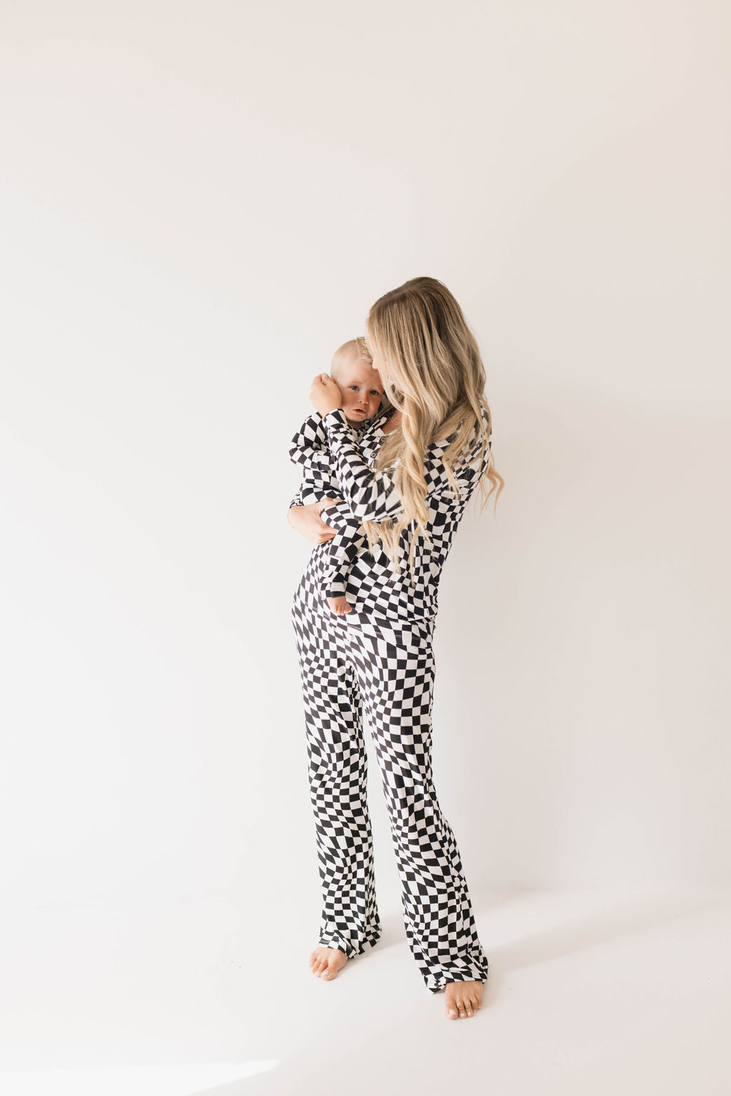 Bamboo Zip Pajamas | Black & White Wavy Checkerboard