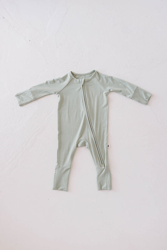 Bamboo Zip Pajamas | Pistachio | ff club