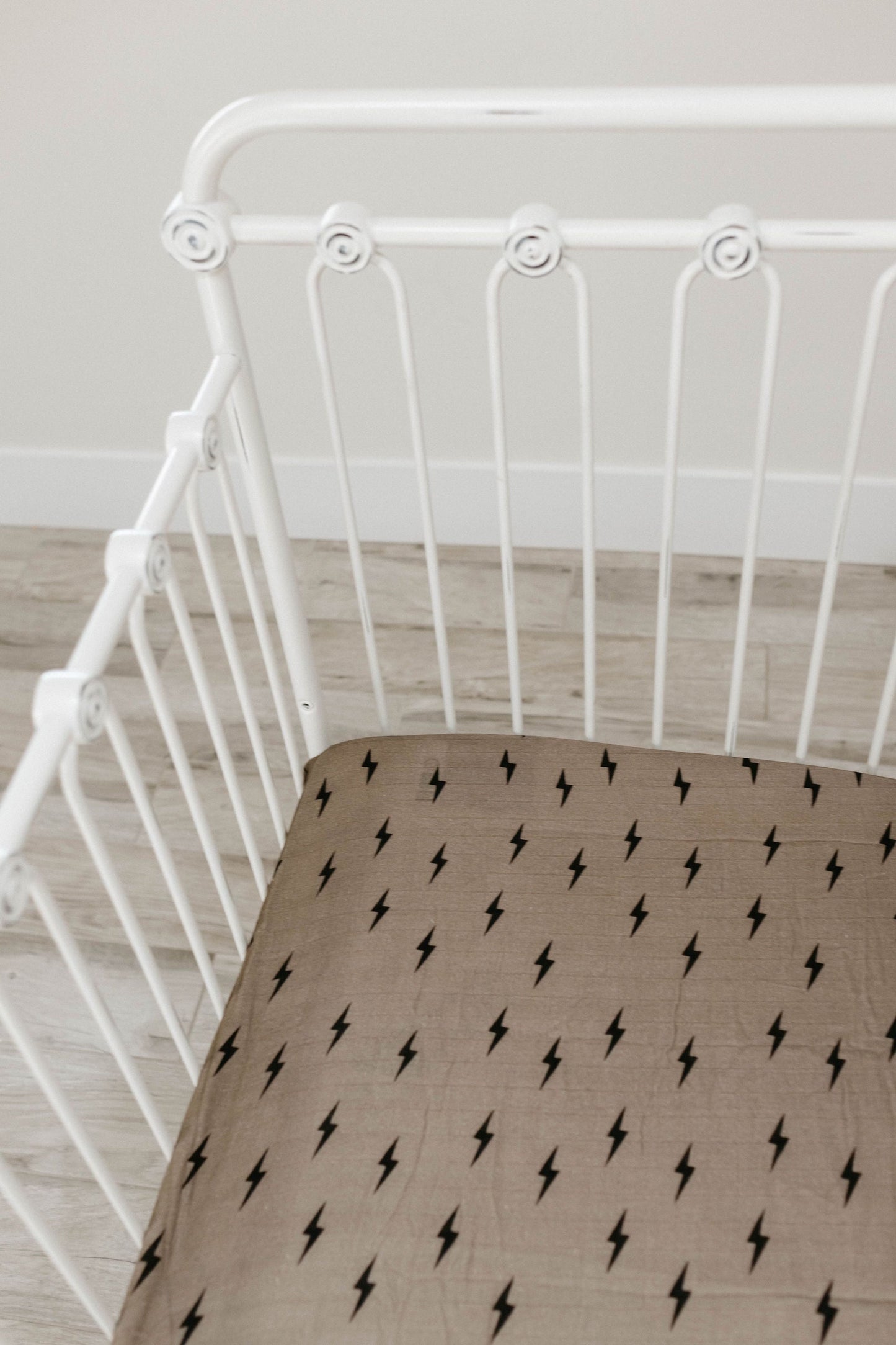 Muslin Crib Sheet | Lightning Bolt - PRE ORDER SHIPS NOV 20th